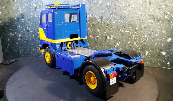 1965 Volvo f88 ASG 1:18 Road King - 4