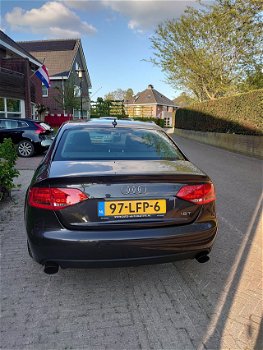 Audi A4 2010 - 1