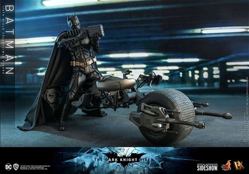 Hot Toys The Dark Knight Rises Batman DX19 - 5