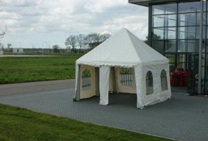 Opblaasbare party tent - 0