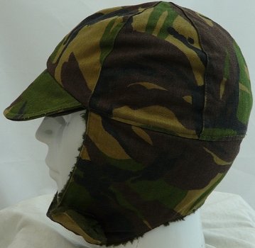 Pet / Muts, Veld, Bontgevoerd, Winter, Woodland Camouflage, Koninklijke Landmacht, maat 57, 1990.(1) - 5