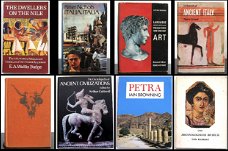 [Italië Oudheid] 8 boeken o.a. In search of ancient Italy