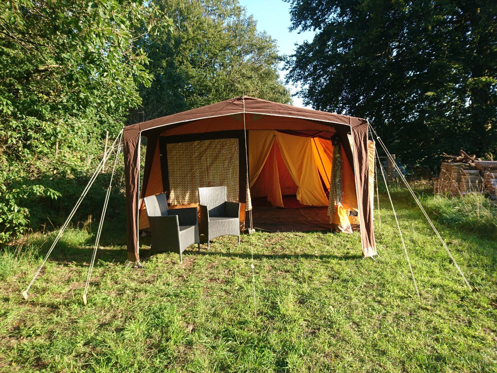 Bungalowtent | De Wit - Afbeelding 2