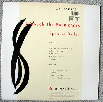 Spandau Ballet Throught The Barricades LP 9 nrs Tourboek - 4