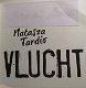 VLUCHT - Natasza Tardio - 1 - Thumbnail