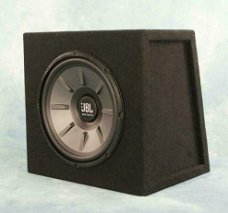 JBL Stage 1010 10Inch Subwoofer in gesloten kist