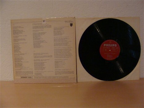 Mannenkoor Koninklijke zangvereniging MASTREECHTER STAAR Label : Philips 838 135 HGY - 1