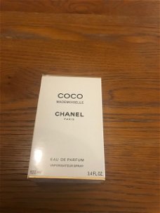 coco mademoiselle chanel paris