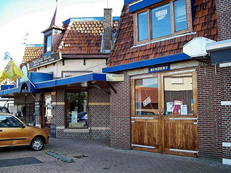 TEKOOP Akkrum Centrum A1 544m2 Degelijk /Karakterstiek-Hoek- Woon-winkel-Huizing . - 2