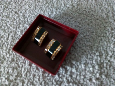 mooie elegante oorbellen clips zwart met goudkleurig - 1