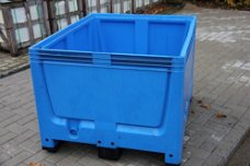 Te huur 600L blauwe palletbak