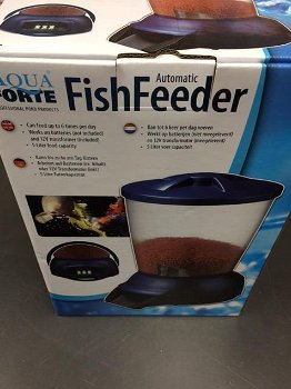 Aquaforte automatic fish feeder op trafo of batterijen - 1