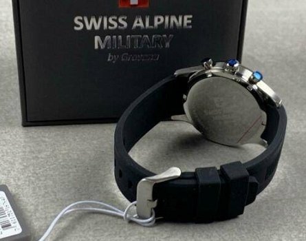 Swiss Alpine Military Quarts Chronograph Horloge - 2