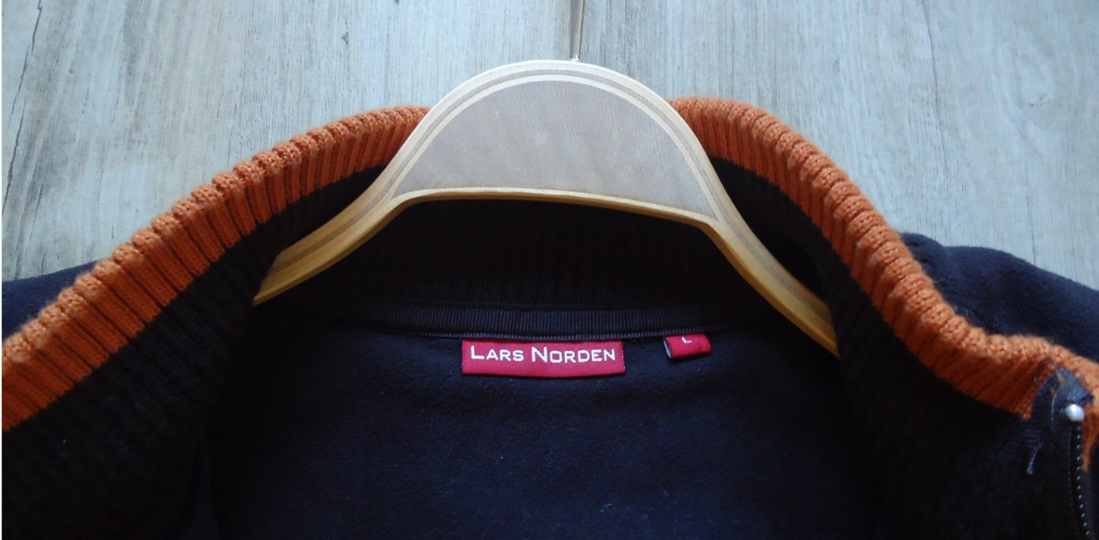 Nieuw bruin gewatteerd fleece vest van Lars Norden (maat: L) - Afbeelding 3