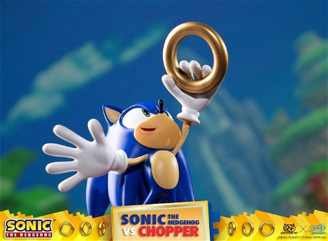 First4Figures Sonic Generations Diorama Sonic vs Chopper - 1