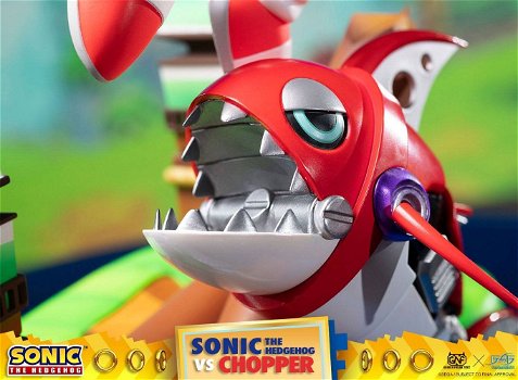 First4Figures Sonic Generations Diorama Sonic vs Chopper - 2