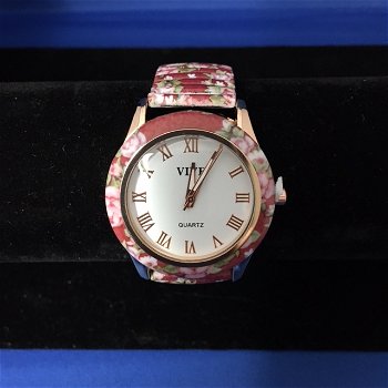 Gebloemd horloge rood met rose - 0