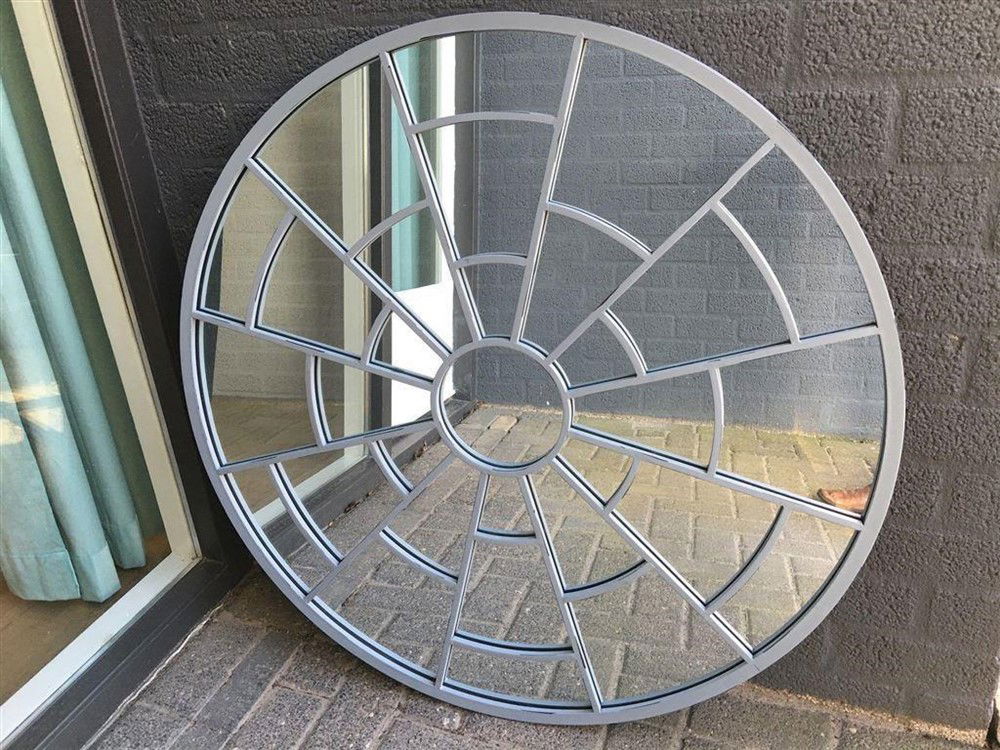 Grote forse ronde kerkspiegel, heel fraai in vorm.-kado - Afbeelding 4