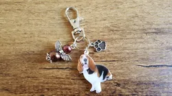 Sleutelhanger Basset met beschermengeltje bruin NIEUW