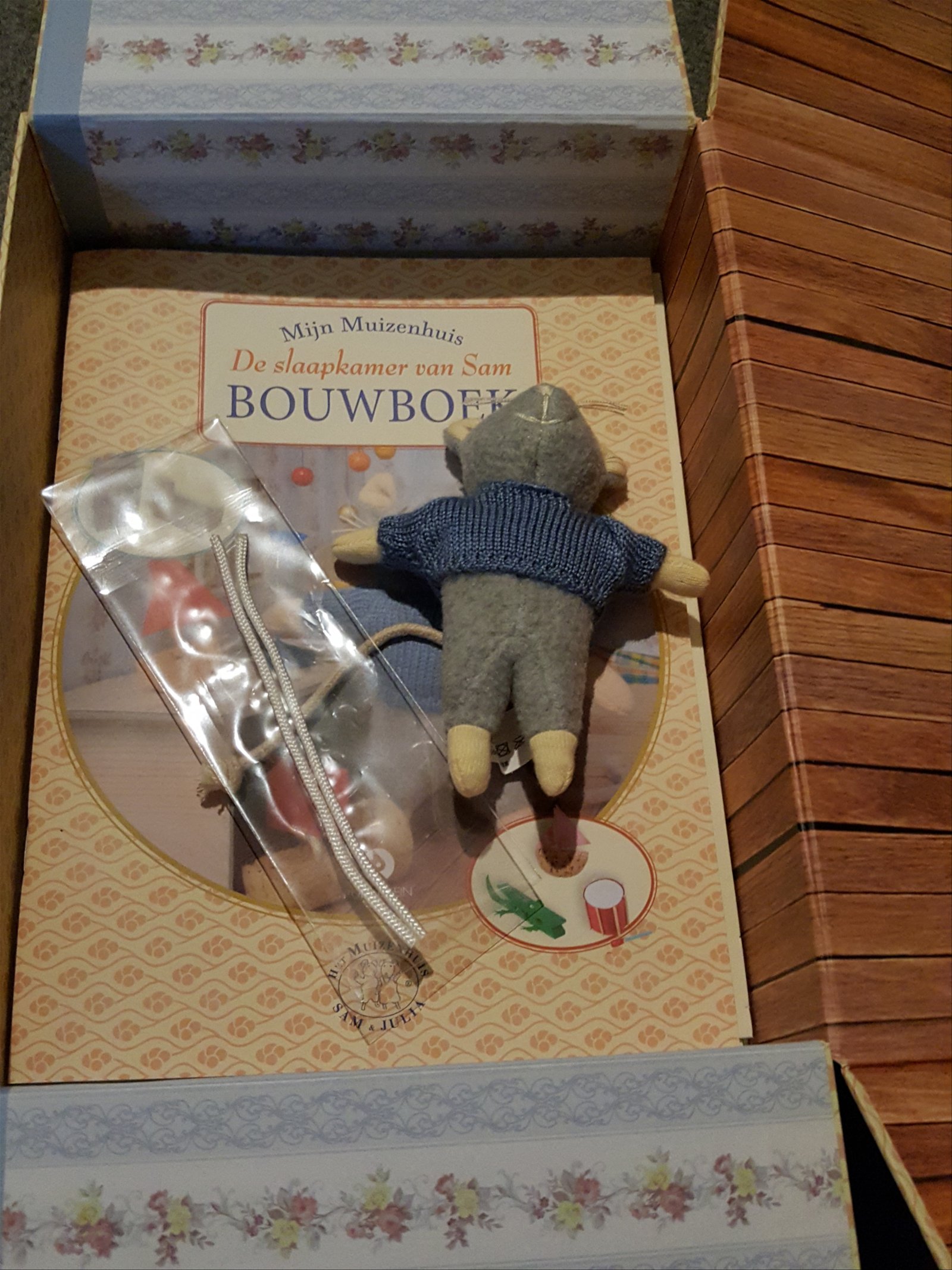 Bouwboek: mijn muizenhuis - nr. 1