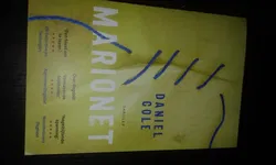 Ragdoll / Marionet (Daniel Cole)