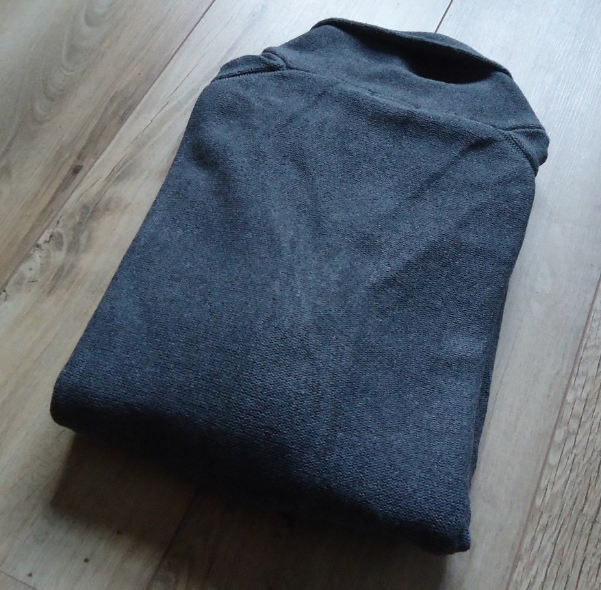 Te koop grijs vest van LIV met knoopsluiting (maat: XXL). - Afbeelding 5