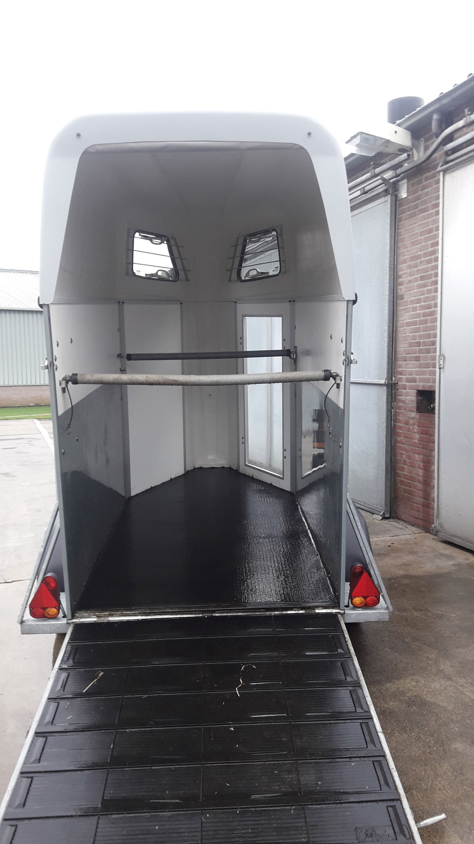 1,5 paards trailer hotra. Bj 2015 - Afbeelding 3
