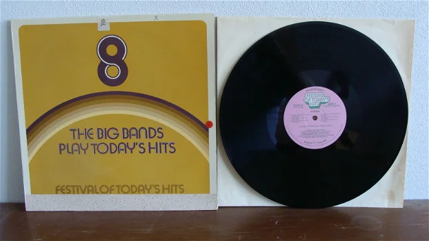 The Big Bands play today's hits Label: Reader's digest DRDS 9028 - 0