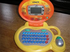 Vtech kindercomputer - zeer leerzaam - met cijfers - met letters 