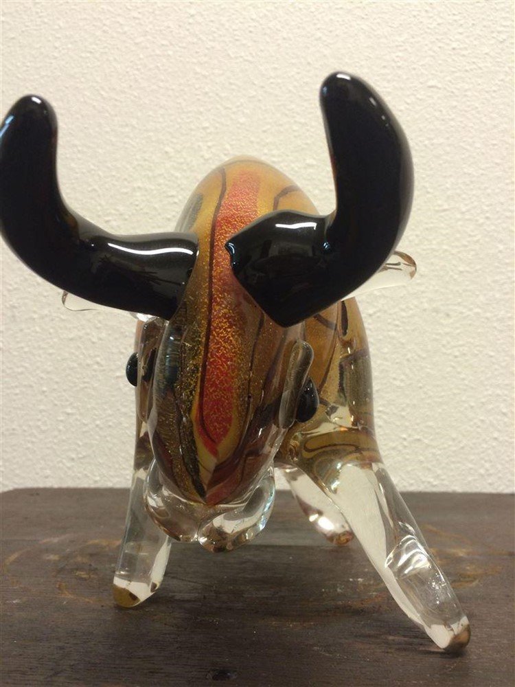 Mooie grote zware stier van vol glas, prachtig!! - Afbeelding 3