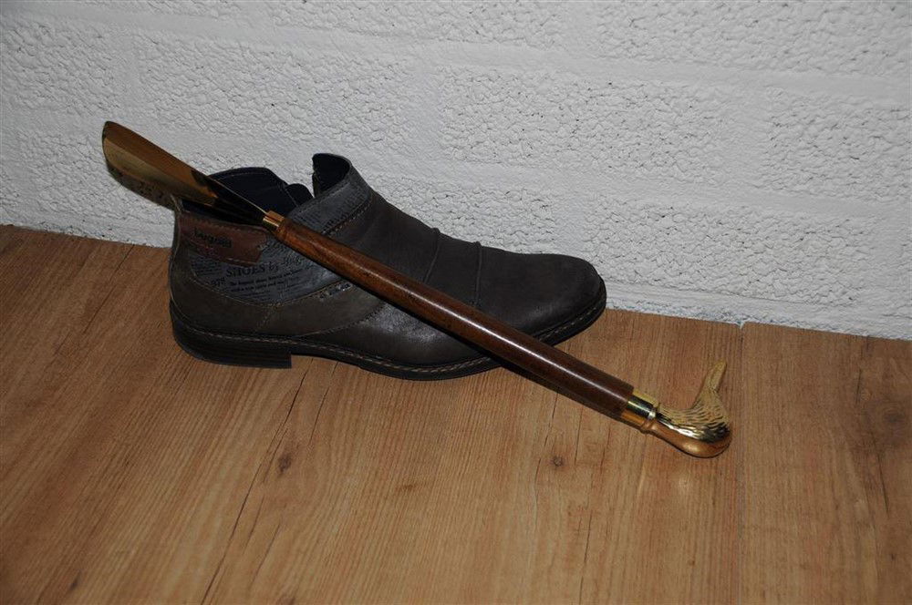 Mooie messing-hardhouten schoenlepel met eendenhoofd - nr. 1