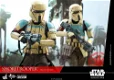 Hot Toys SW Rogue One Shoretrooper Squad Leader MMS592 - 4 - Thumbnail
