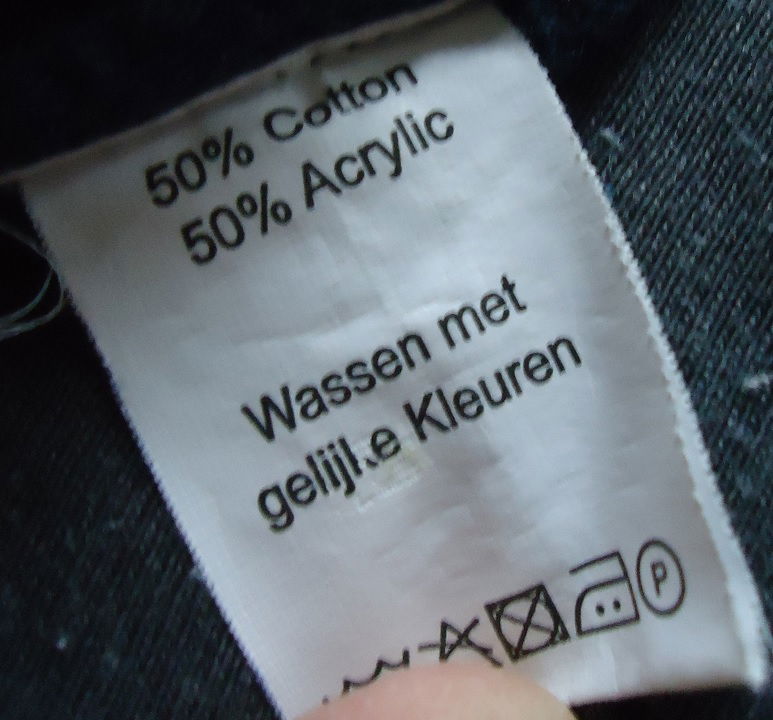 Te koop blauwe trui met knoopsluiting van LIV (maat: L). - Afbeelding 4