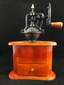Prachtige koffiemolen uit grootmoeders tijd, decoratie stuk. - Afbeelding 3
