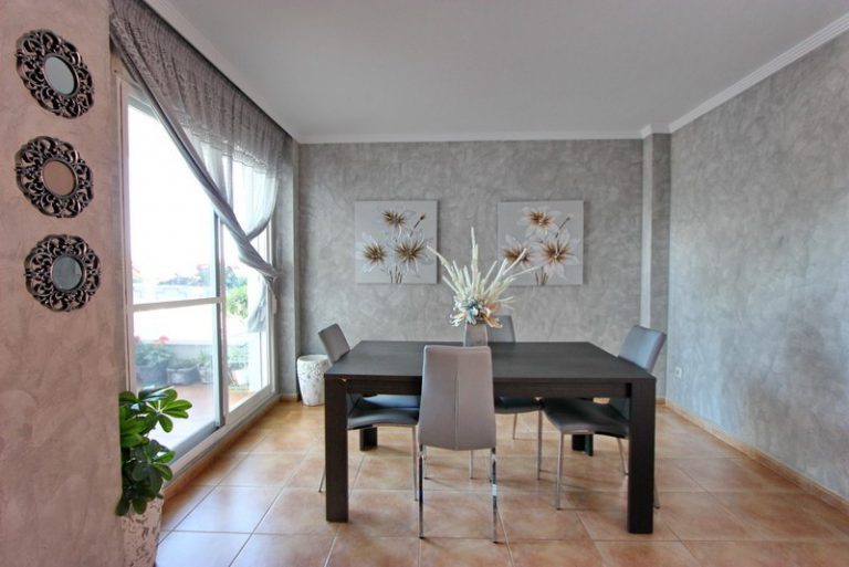 Uw Appartement in DENIA met meubels en eigen garageplek bij mooi zwembad - Afbeelding 5