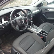 Audi A4   2010 