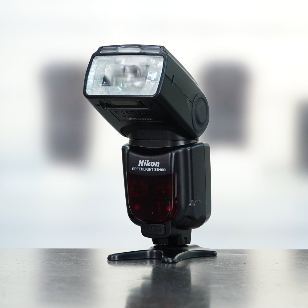 Nikon speedlight SB-900 nr. 3214 - nr. 1