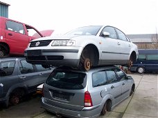 Diverse onderdelen VW Passat bouwjaar 1998