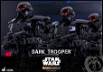 Hot Toys The Mandalorian Dark Trooper TMS032 - 5 - Thumbnail