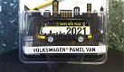 Volkswagen VW T2 NEW YEAR 2021 1:64 Greenlight - 0 - Thumbnail