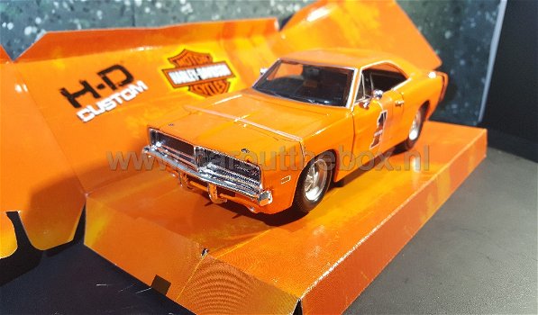 1969 Dodge Charger R/T Harley Davidson 1:25 Maisto - 1