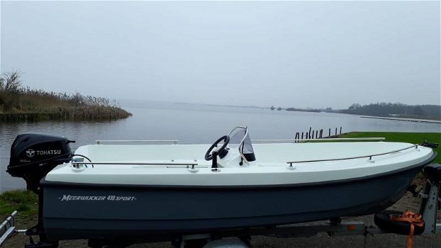 Motorboot Meerwijcker 430 met console - 3