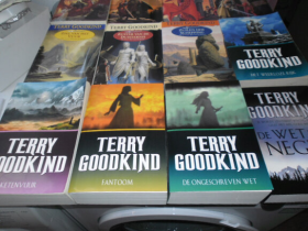 Goodkind, Terry : De wetten van magie (14 delen) paperback's ZGAN - 3