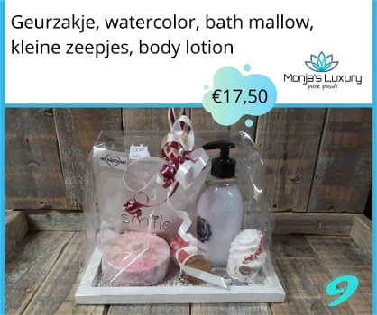 Set: Geurzakje, Watercolor bomb, Bath mallow, Kleine zeepjes, Body Lotion. (pakket 9) - 0