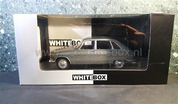 Renault 16 grijs 1:24 Whitebox - 3