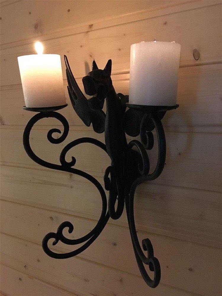 Kandelaar, ijzer met hoofd van een draak-deco-kaars - nr. 1