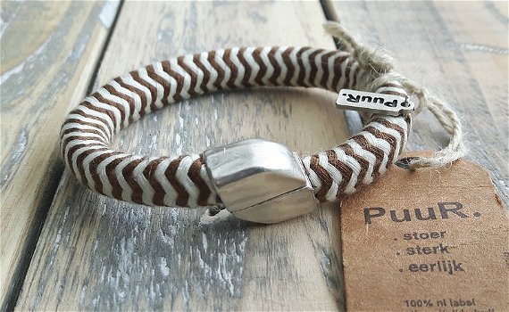 Stoere armband van het merk HEVI. - 0