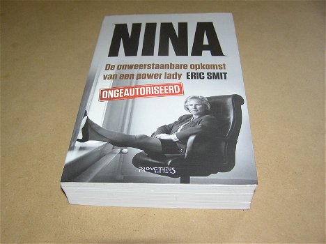 Nina de onweerstaanbare opkomst van een power lady - 0