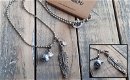 Metalen ketting met hanger van het merk HEVI. - 0 - Thumbnail