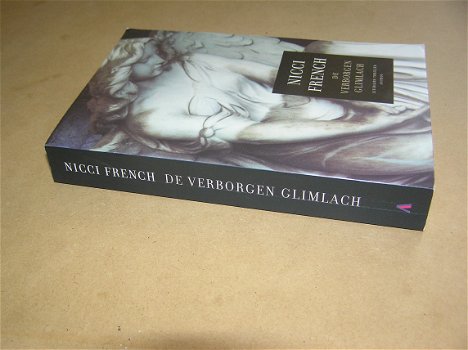 De Verborgen Glimlach -Nicci Gerrard en Sean French - 2